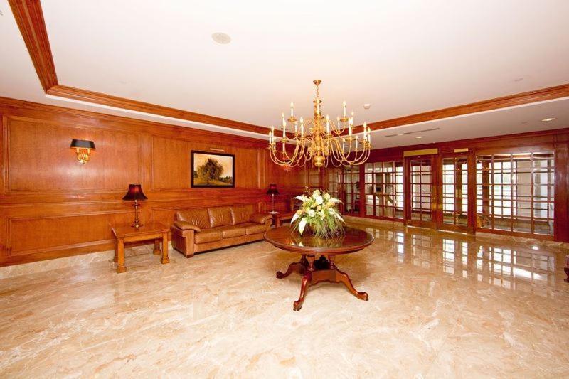 Corporate Stays 50 Laurier Splendid Apartments Отава Екстериор снимка